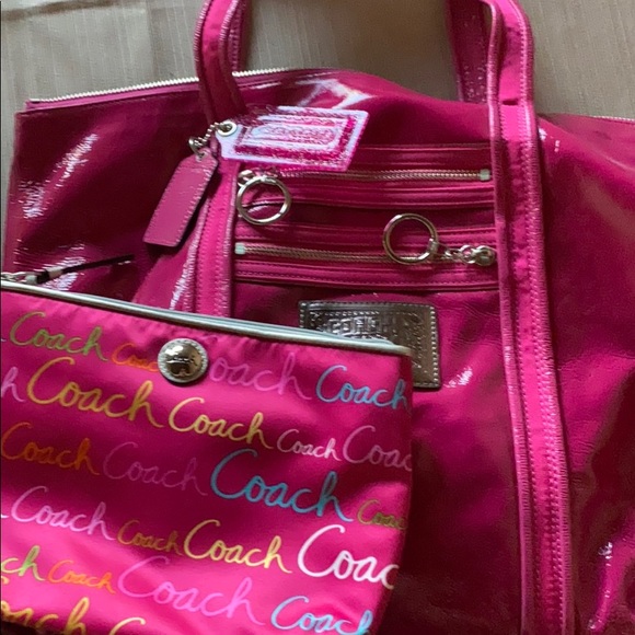 Shiny Raspberry Pink handbag use summer/winter - Picture 2 of 7